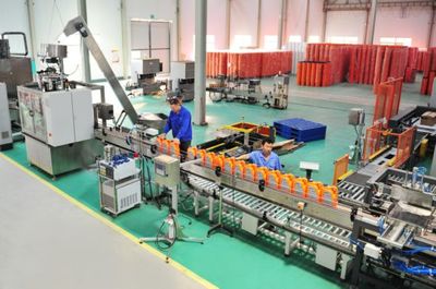 柳工司能 从润滑油到日用百货的创新跨界与设计美学